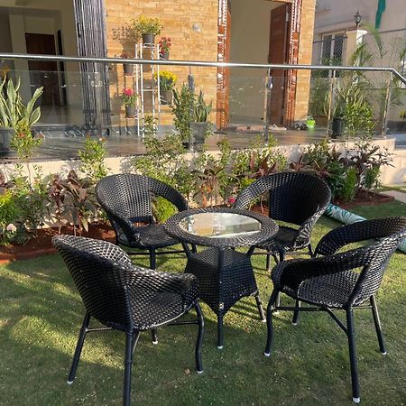 Mannat Villa With Swimming Pool And Garden Lonavala Buitenkant foto