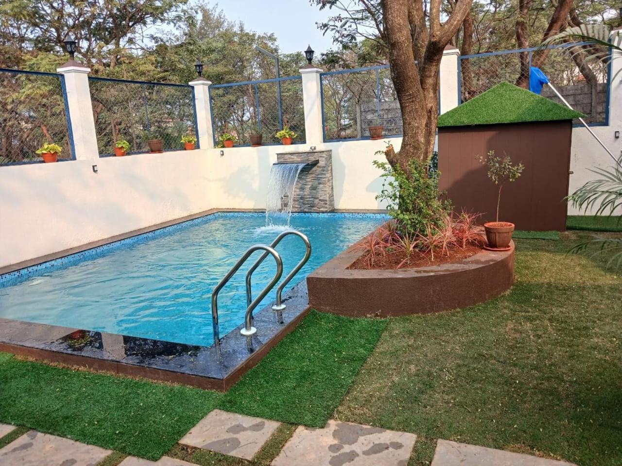 Mannat Villa With Swimming Pool And Garden Lonavala Buitenkant foto